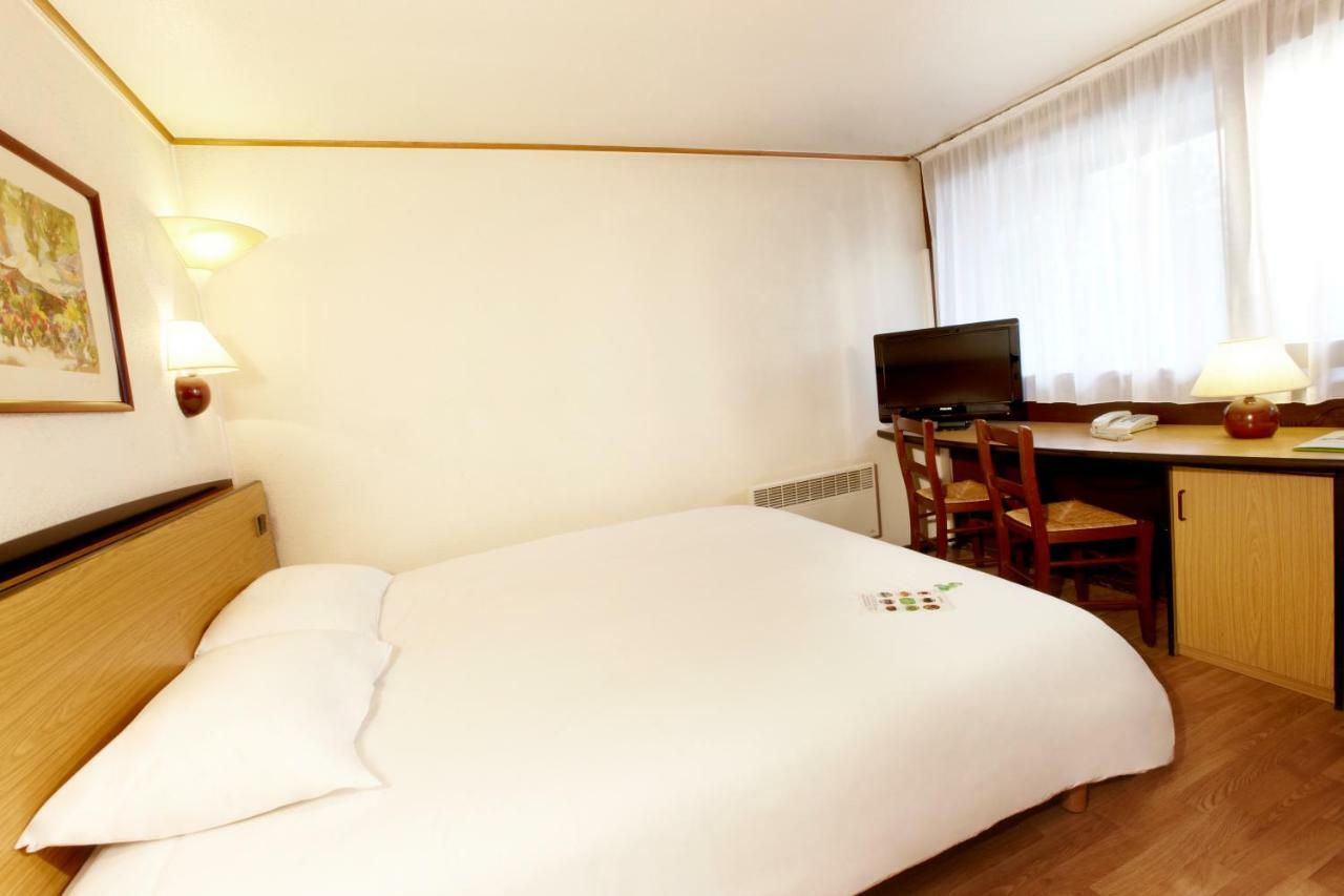 ก็องปานีล แนเวร์ นอร์ วาเรน โวเซย Hotel วาเร็นน์ส วัวเซลส์ ห้อง รูปภาพ